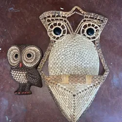 Vintage 70s Big Eye Owl Family Wall Plaques Decor Foam Kitschy Owls Set of 2. Condition is Used. Shipped with USPS...