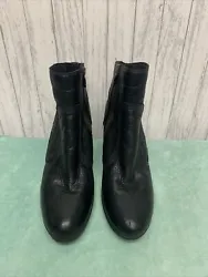 Womens Size 9.5 Timberland Black Leather Booties Ion-Mask Technology EUC. Condition is 