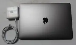 Apple MacBook Pro A2338 (MYD92LL/A) 13” Space Gray. Specs: M1, 8GB RAM, 512GB SSD. In good shape overall.