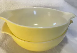 2 Vintage Pyrex Yellow Cinderella Nesting Mixing Bowl 443 2 1/2 QT. No chips or cracks. They have scratches, see...