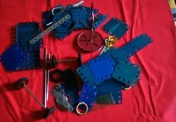 Meccano ancien .je pense utile pour compléter un autre meccano .