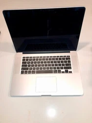 This Apple MacBook Pro Retina 15