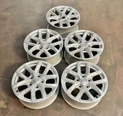 For sale is a new set of takeoff wheels. 2019-2023 Jeep Gladiator. These wheels will work with 2019-2023 Jeep...