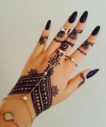 You will receive 1 Natural Herbal Prem Dulhan Brown Henna Cones Temporary Tattoo Body Art Ink. Hold the cone like you...