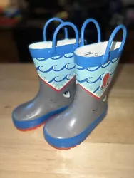 boys blue Shark wonder nation rain boots size 5/6.