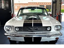 1965 Ford Mustang FORD GT RACING STRIPES NEW PAINT 351 V8 ENGINE. 351 V8 ENGINE. 1965 FORD MUSTANG GT COUPE A CODE....