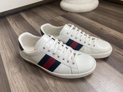 gucci sneakers men 7 . Used in Good condition.
