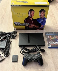 Sony PlayStation 2 Slim Édition Pes 5 complet Boîte , Notice Et Cale. Fourreau craqué mais boîte impeccable Je...