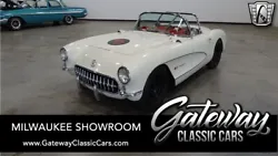 Gateway Classic Cars Milwaukee is excited to present this 1957 Chevrolet Corvette. In 1953 the first Corvette rolled...