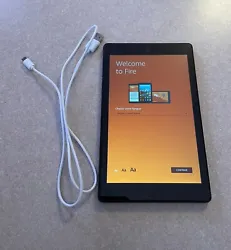Amazon Fire HD 8 (7th Generation) 16GB, Wi-Fi, 8In - Black.