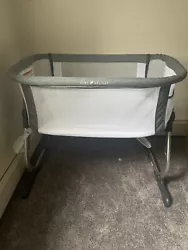 Baby Delight Bassinet. Baby slept on once like new