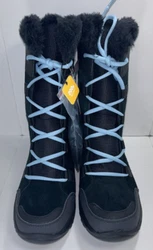 Elevate your winter footwear game with these black snow boots from Columbia. This pair of boots features a round toe...