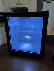 Works and looks brand new. No shipping.