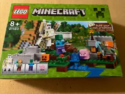lego minecraft 21123. Complets avec boite et notice