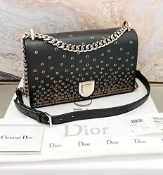 Gorgeous authentic Christian Dior medium Diorama embellished studded chain shoulder crossbody bag. Featuring calfskin...