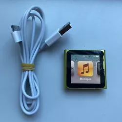 Apple Ipod Nano 8go⚠️vitre cassée voir photos⚠️ L’iPod fonctionne bien. Câble générique neuf. Coloris :...