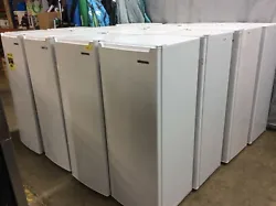 Thomson White 6.9 cu ft Upright Freezer TFRF690. PICK UP ONLY, 44128 OH.