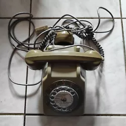 Ancien téléphone Socotel S63. Envoi uniquement en France via mondial Relay
