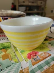 Vintage Pyrex 1-1/2 PT #401 Yellow Mixing Bowl Rainbow Stripe Nesting Bowl.  Missing paint  small area see last...