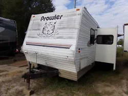 This camper is located at Campers For Sale LLC in Piedmont SC 29673 at 616 Shiloh RD. Type: Travel Trailer Exterior:...