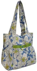 Loveybums Diaper Bag in a lovely print of lilies. Our diaper bags are made by hand with 100% cotton fabrics. Each...