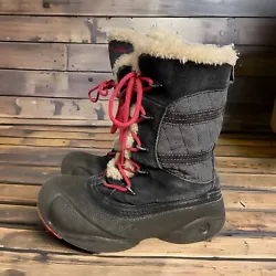 Columbia Waterproof Winter Snow Boots Gray Pink Womens Size 6. Boots are a little faded from use. Priced accordingly.