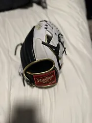 Rawlings Encore 12 1/4 Glove . Shipped with USPS Priority Mail.