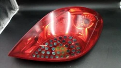 Ref interne : 65370533. Modèle : 207 PHASE 1 1.6 HDI - 16V TURBO. Nombre de portes : 5. Type Mine : MPE5212TV273....