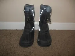 The Childrens Place snow boots size 1.