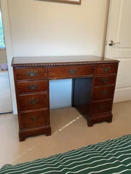 Classic Antique desk 42