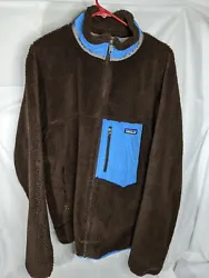 Patagonia Deep Pile Fleece Full Zip Common Threads Size Mens XXLarge Brown Blue. measurements from top to bottom are 29...
