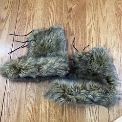 Faux Fur Boots for Women Fuzzy Fluffy Furry Round Toe Winter Snow Boots Size 7.