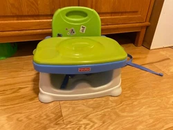 Fisher-Price Healthy Care Booster Seat Blue/Green/White.