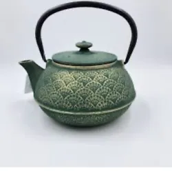 Japanese Cast Iron Teapot Turquoise/Gold Tea Kettle 32 Oz with mesh insert handl. The production of cast iron teapots...