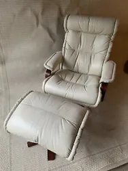 Vintage Skippers Mobler Cream Leather Recliner with Ottoman Dark Teak Legs Back of chair recliner is clothSome light...