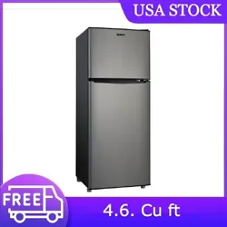 Enjoy the convenience of having your favorite chilled food, drinks or snacks whenever you want with the Galanz 4.6 cu...