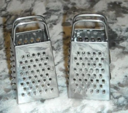 Lot of 2 mini graters.