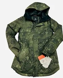 Volcom Winrose Snow/Ski Jacket. Smooth taffeta lining. Camo print. Our warehouse is full with all of your ski and sport...