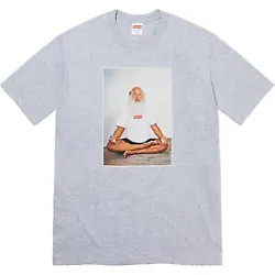 Model : Rick Rubin. Color : Heather Grey. New and Sealed. Size : Large.