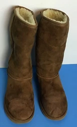 BRICK BROWN. SOLD AS IS FOR ANY ONE WHO NEEDS IT.