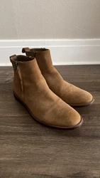 ALDO Men’s Chelsea Boots - US Size 10. Condition is Pre-owned. Shipped with USPS Priority Mail.