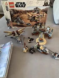 Lego Star Wars 75299 Trouble On Tatooine Occasion Complet. A noter la boite a du scotch d’un côté. For buyers...