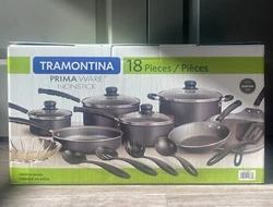 The patterned interior nonstick coating ensures easy cooking and simple cleanup, while the heat- and shatter-resistant...