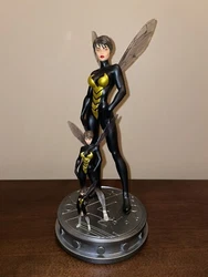 Bowen Designs WASP. Limited Edition #647 of 767. DELUXE Version. mint condition; see photos.