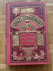 Jules Verne ,Collection , Edition Hachette. Un capitaine de 15 ans . Bon état général . Envoi soigné. Voir photos .