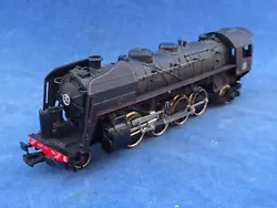 Old miniature locomotive - Nice model ! To repair Or For parts ! Locomotive miniature ancienne -Joli modèle ! A...