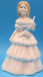 (Gown is all white, layers picked up blue coloring from the background).