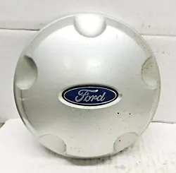                     2002-2003 FORD EXPLORER CENTER CAP SILVER GRAYPART NUMBER 1L24-1A096-CD OEMUSED IN GREAT...