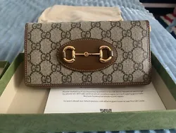 Brand new with original packaging. Purchased directly from the Gucci website. I received as a birthday gift and decided...