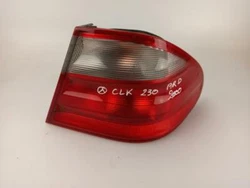 Ref interne : 57795180. Modèle : CLASSE CLK 208 PHASE 2 COUPE.